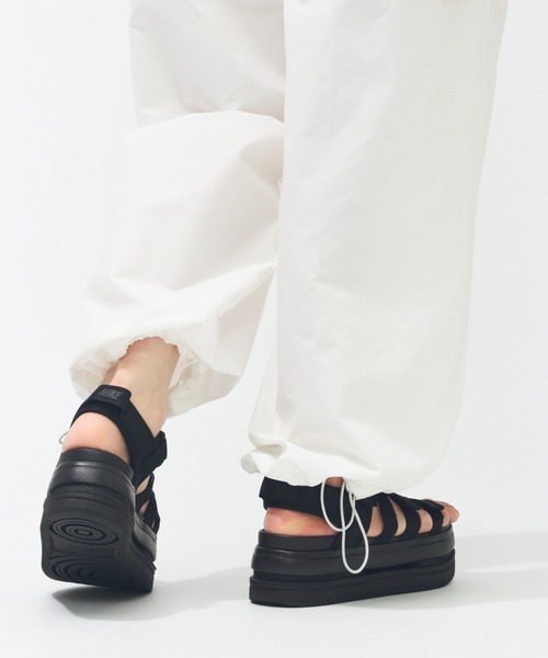 NIKE（ナイキ）の「ナイキ NIKE ナイキ  NSW エブリシング ウーヴン MR カーゴ パンツ（カーゴパンツ・レディース・ブラック/オフホワイト・L/S/M）」の18枚目の写真
