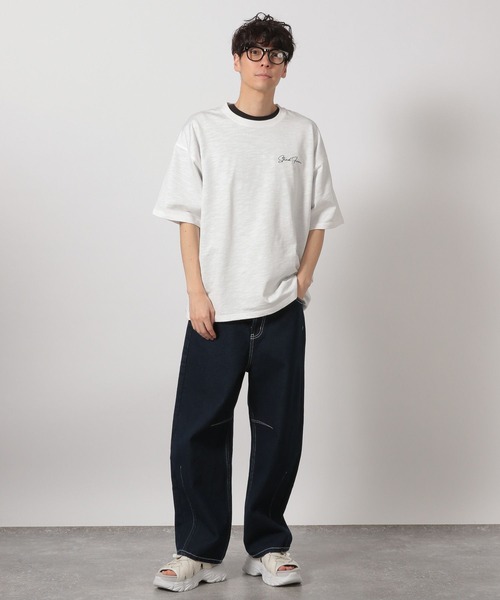 LAKOLE(ラコレ)の「スラブロゴ刺繍T / 328982(Tシャツ/カットソー・メンズ・ホワイト/チャコール/セージグリーン・LARGE/MEDIUM)」の4枚目の写真