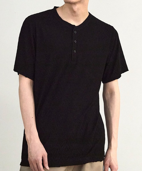 RATTLE TRAP(ラトルトラップ)の「ヘリンボーンジャガードヘンリーネックTシャツ(Tシャツ/カットソー・メンズ・ブラック/ホワイト・M/L)」の2枚目の写真