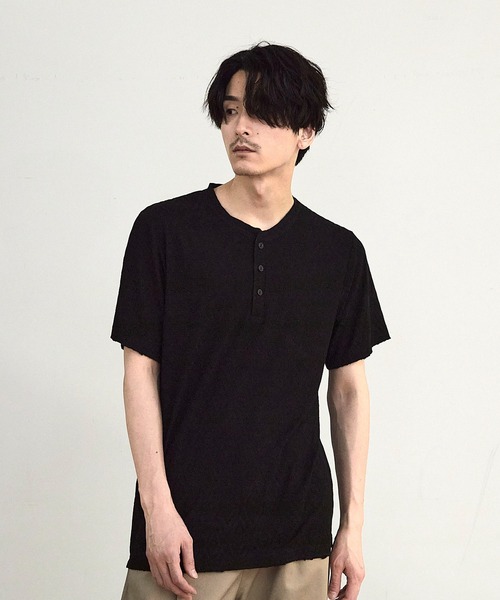 RATTLE TRAP(ラトルトラップ)の「ヘリンボーンジャガードヘンリーネックTシャツ(Tシャツ/カットソー・メンズ・ブラック/ホワイト・M/L)」の4枚目の写真