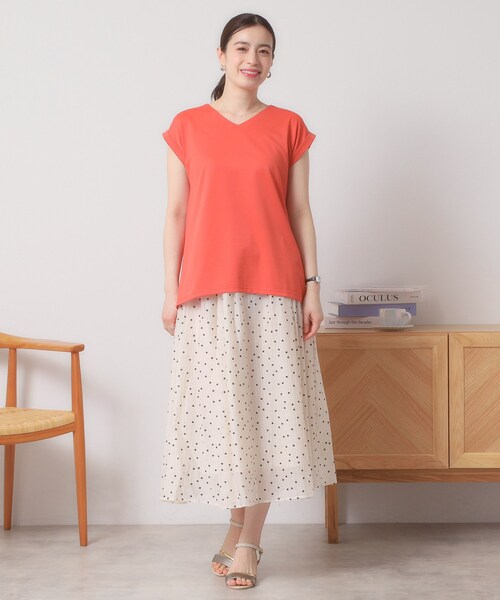 ITS'DEMO（イッツデモ）の「◆【吸水速乾／洗濯機OK／洗濯後しわになりにくい】カットミラノVネックプルオーバー（Tシャツ/カットソー・レディース・ブルーグリーン/オフホワイト/ブラック/サックスブルー/レッド系・00）」の18枚目の写真