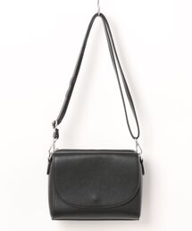 Lilimill（リリミル）の「スクエアバッグ（ショルダーバッグ）」