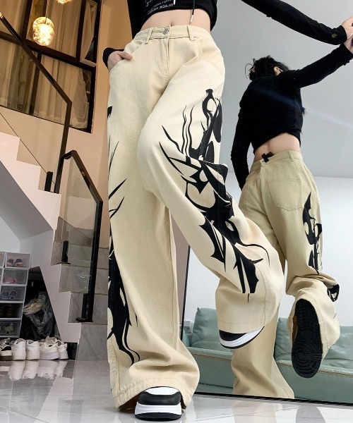 SHEENA(シーナ)の「サイドトライバルプリントワイドパンツ(デニムパンツ・レディース・ベージュ・S/M/L)」の4枚目の写真