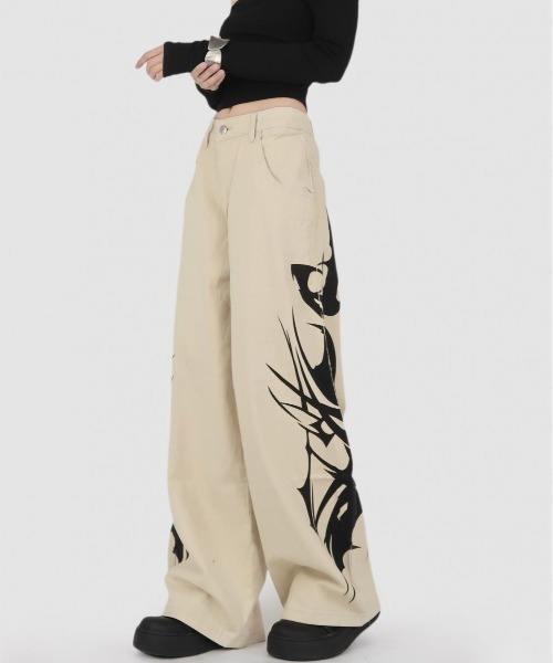 SHEENA(シーナ)の「サイドトライバルプリントワイドパンツ(デニムパンツ・レディース・ベージュ・S/M/L)」の8枚目の写真