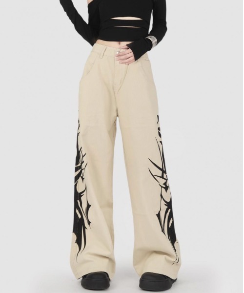 SHEENA(シーナ)の「サイドトライバルプリントワイドパンツ(デニムパンツ・レディース・ベージュ・S/M/L)」の11枚目の写真