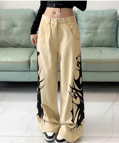 SHEENA(シーナ)の「サイドトライバルプリントワイドパンツ(デニムパンツ・レディース・ベージュ・S/M/L)」の12枚目の写真