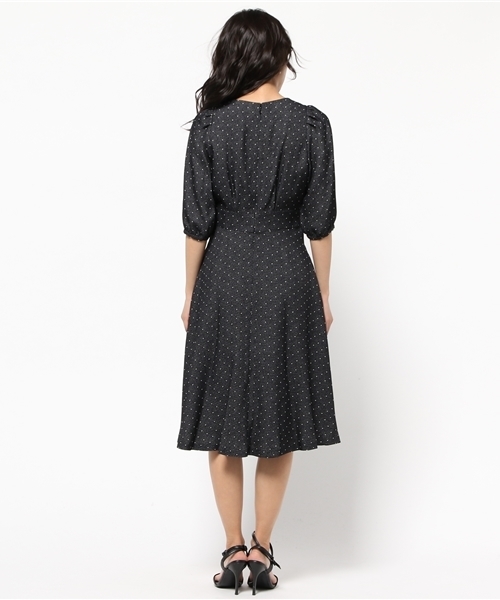 NINE（ナイン）の「ﾄﾞｯﾄｳﾞｨﾝﾃｰｼﾞOP（ワンピース・レディース・ブラック・1/0）」の4枚目の写真