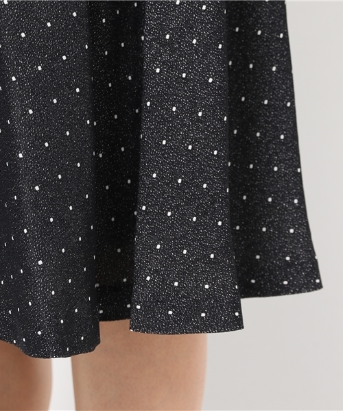 NINE（ナイン）の「ﾄﾞｯﾄｳﾞｨﾝﾃｰｼﾞOP（ワンピース・レディース・ブラック・1/0）」の8枚目の写真