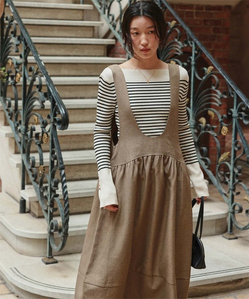 titivate（ティティベイト）の「Uネックコクーンシルエットジャンパースカート（ジャンパースカート・レディース・ベージュ/ブラック/チャコール・SP/S/M/L）」の21枚目の写真