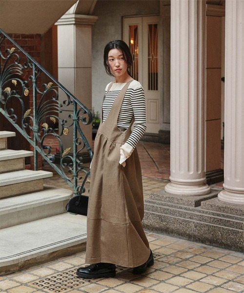 titivate（ティティベイト）の「Uネックコクーンシルエットジャンパースカート（ジャンパースカート・レディース・ベージュ/ブラック/チャコール・SP/S/M/L）」の22枚目の写真