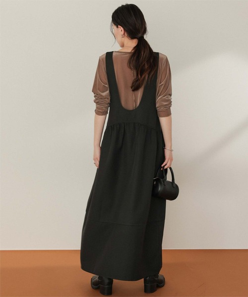 titivate（ティティベイト）の「Uネックコクーンシルエットジャンパースカート（ジャンパースカート・レディース・ベージュ/ブラック/チャコール・SP/S/M/L）」の11枚目の写真