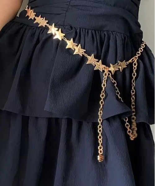 BARELY BLUE（ベアリーブルー）の「【 BARELY BLUE / ベアリーブルー 】 メタル スター チェーン ベルト（ベルト・レディース・ゴールド/シルバー・FREE）」の2枚目の写真