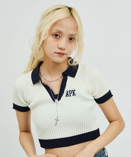 atmos pink（アトモスピンク）の「atmos pink Cheer Rib Knit Polo Shirt / アトモス ピンク チア リブニット ポロシャツ（ニット/セーター・レディース・ホワイト/ブラック/サックスブルー・M/S）」の2枚目の写真