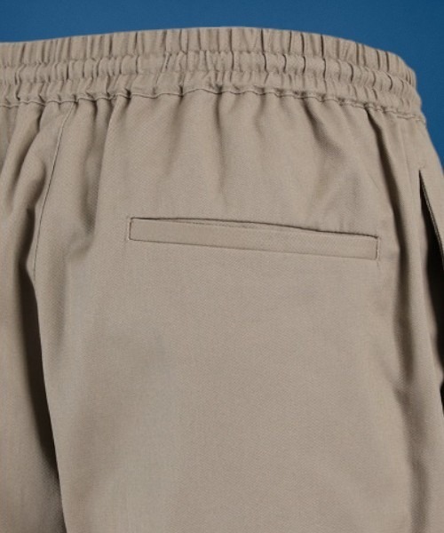 unrelaxing（アンリラクシング）の「ドローストリングチノパンツ（チノパンツ・メンズ・グレー・マルチサイズ）」の4枚目の写真