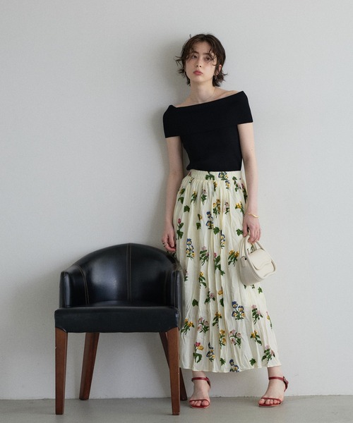 &. NOSTALGIA(アンドドットノスタルジア)の「【ZOZO限定】フラワープリントワッシャースカート(スカート・レディース・ブラック/アイボリー・M)」の3枚目の写真