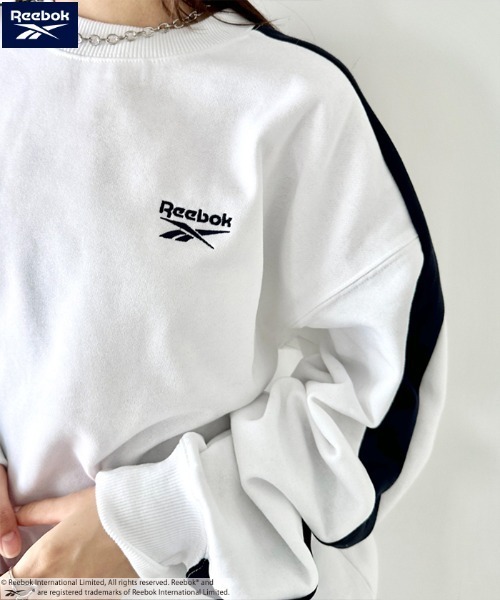 Reebok(リーボック)の「Reebok(リーボック)/配色 ワンポイント ラインプルオーバー スウェット(スウェット・レディース・ネイビー/ホワイト/ブラック/グレー・M/L/XL)」の6枚目の写真