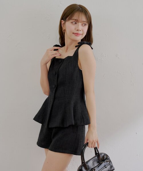 Chico(チコ)の「【5色展開/セットアップ対応】フロントボタンツイードペプラムベスト(ベスト・レディース・イエロー/ホワイト系その他/ホワイト/ブラック/ピンク・FREE)」の18枚目の写真