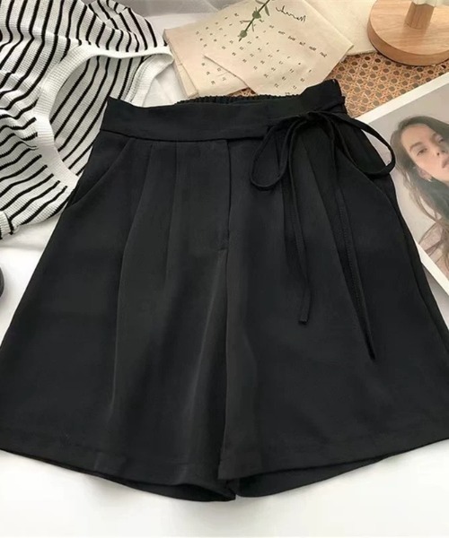 ampm(エーエムピーエム)の「ウエストリボン付き タックショートパンツ(その他パンツ・レディース・ブラウン/ホワイト/ブラック・L/M)」の5枚目の写真