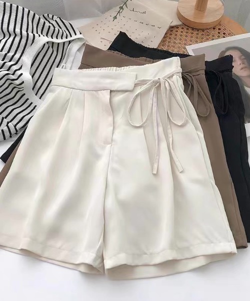 ampm(エーエムピーエム)の「ウエストリボン付き タックショートパンツ(その他パンツ・レディース・ブラウン/ホワイト/ブラック・L/M)」の11枚目の写真
