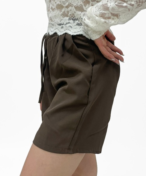 ampm(エーエムピーエム)の「ウエストリボン付き タックショートパンツ(その他パンツ・レディース・ブラウン/ホワイト/ブラック・L/M)」の17枚目の写真
