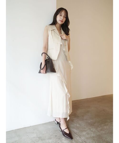 LAGUNAMOON（ラグナムーン）の「ワイドカラーベスト（ベスト・レディース・アイボリー/ブラウン・FREE）」の7枚目の写真