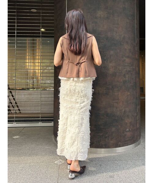 LAGUNAMOON（ラグナムーン）の「ワイドカラーベスト（ベスト・レディース・アイボリー/ブラウン・FREE）」の14枚目の写真