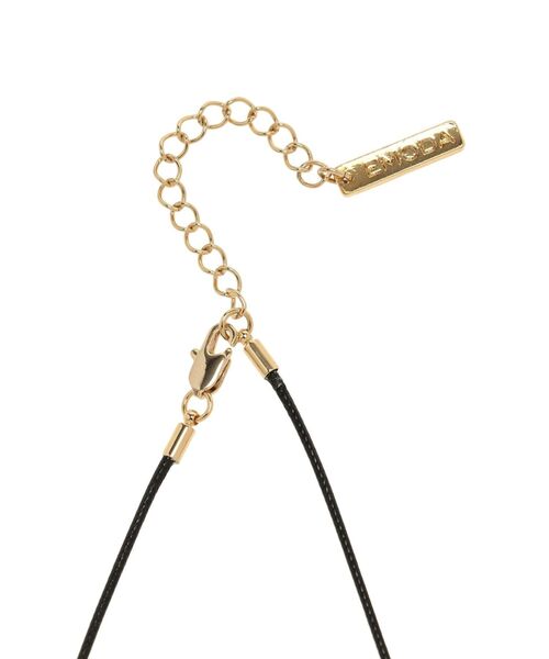 EMODA（エモダ）の「フラワーストリングネックレス（ネックレス・レディース・ブラウン/ブラック・FREE）」の9枚目の写真