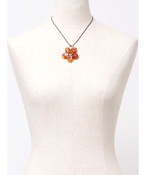 EMODA（エモダ）の「フラワーストリングネックレス（ネックレス・レディース・ブラウン/ブラック・FREE）」の10枚目の写真