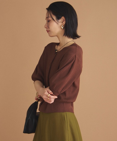 Doux archives（ドゥアルシーヴ）の「五分袖ニットカーディガン（カーディガン/ボレロ・レディース・ブルー/ブラック/レッド/ブラウン・FREE）」の8枚目の写真