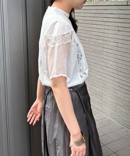 &g'aime(アンジェム)の「【&g'aime】レース×シアーパネルT Lace & Sheer Panel Tee(Tシャツ/カットソー・レディース・ホワイト/ブラック・FREE)」の10枚目の写真