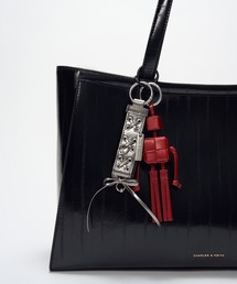 T1537 バーバリー バッグ チャーム キーホルダー シルバー 銀 バッグ バーバリー(BURBERRY) キーリング メンズ メンズキーケース
