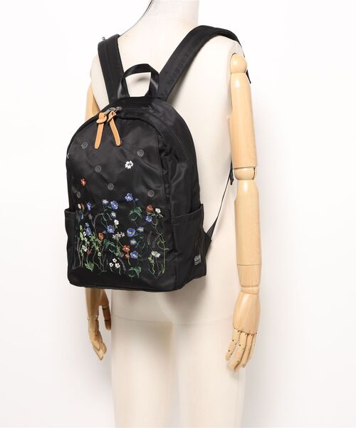 glanta」フラワー＆ドット刺繍ラウンドリュック（バックパック