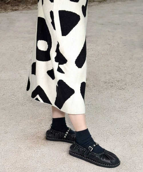 ASH(アッシュ)の「アッシュ【OSAKA】メリージェーンフラットシューズ ベルトパンプス バレエシューズ 1.5cmヒール(パンプス・レディース・アッシュブラウン/ブラック・38/37/36/39)」の12枚目の写真