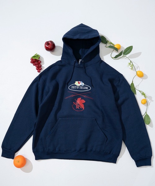 FRUIT OF THE LOOM(フルーツオブザルーム)の「【FRUIT OF THE LOOM】FTL×EVA ロゴプリントフーディー / フルーツオブザルーム×エヴァンゲリオン パーカー(パーカー・メンズ・ブラック/ネイビー/杢グレー・S/XL/L/M)」の3枚目の写真