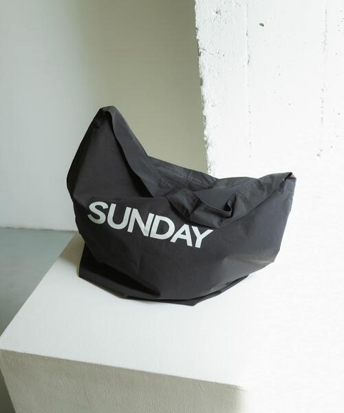 URBAN RESEARCH Sonny Label（アーバンリサーチサニーレーベル）の「ロゴビッグショルダーバッグ（ショルダーバッグ・レディース・ブラック/オフホワイト/ピンク・ONE）」の3枚目の写真