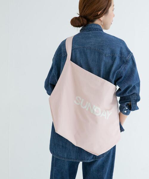 URBAN RESEARCH Sonny Label（アーバンリサーチサニーレーベル）の「ロゴビッグショルダーバッグ（ショルダーバッグ・レディース・ブラック/オフホワイト/ピンク・ONE）」の10枚目の写真