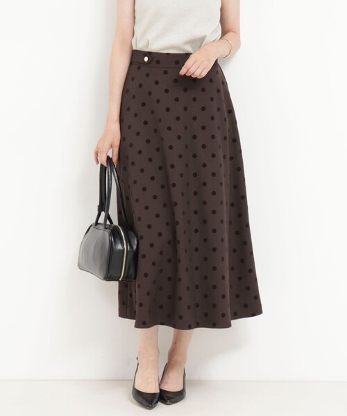 MICO COULIER(ミコクリエ)の「ドットフロッキープリントスカート(スカート・レディース・ブラウン系その他/ブラック系その他・36/38)」の5枚目の写真