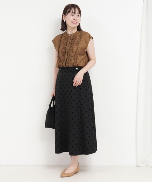 MICO COULIER(ミコクリエ)の「ドットフロッキープリントスカート(スカート・レディース・ブラウン系その他/ブラック系その他・36/38)」の13枚目の写真