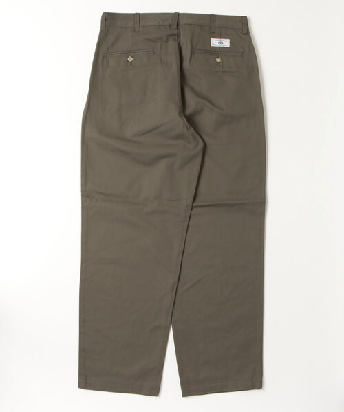 FTC（エフティーシー）の「CHINO SLACKS PANT（チノパンツ・メンズ・ブラック/カーキ/チャコール・MEDIUM/LARGE/X-LARGE/SMALL）」の11枚目の写真