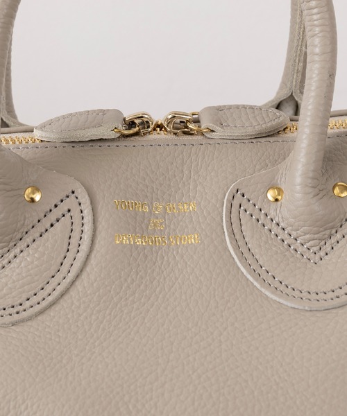 YOUNG&OLSEN The DRYGOODS STORE(ヤングアンドオルセン)の「【YOUNG&OLSEN】EMBOSSED LEATHER BOSTON M ※(ボストンバッグ・レディース・ベージュ/ブラウン/ブラック・FREE)」の7枚目の写真