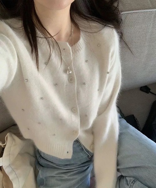 by LEGNA(バイレグナ)の「シャギーニット ビジューカーディガン(カーディガン/ボレロ・レディース・ブラック/ピンク/ホワイト/グレー/モカ・FREE)」の10枚目の写真