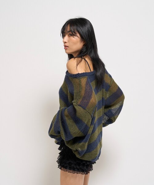 WHO'S WHO gallery（フーズフーギャラリー）の「ワイドボーダーメッシュニット（ニット/セーター・レディース・グリーン/アイボリー/チャコールグレー・FREE）」の19枚目の写真