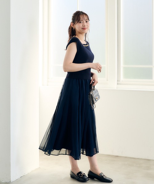 12Twelve Agenda（トゥエルブ　アジェンダ）の「シャイニーシアーボリュームスカート（スカート・レディース・ネイビー/ブルー/アイボリー・M）」の10枚目の写真