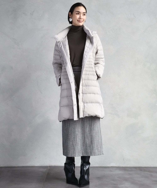 MICHEL KLEIN（ミッシェル・クラン）の「［レイヤードにおすすめ］シアーハイネックカットソー（ニット/セーター・レディース・アイボリー/ブラック/ダークグレー/ブラウン・38(M)）」の15枚目の写真