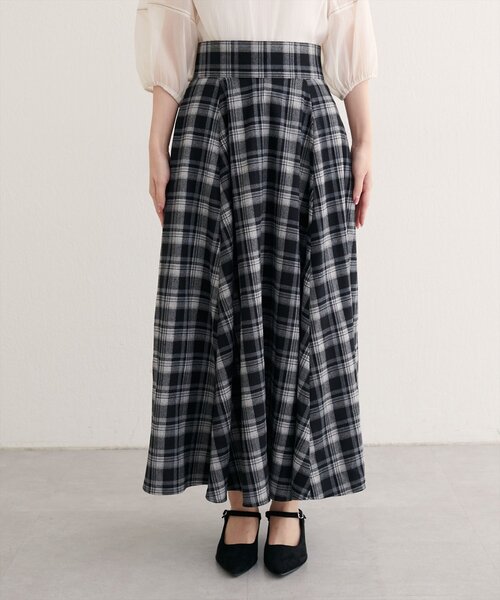 natural couture(ナチュラルクチュール)の「【WEB限定】ハイウエストサーキュラーチェックスカート(スカート・レディース・ホワイト系その他/ボルドー/ブラック系その他・MEDIUM/LARGE)」の18枚目の写真