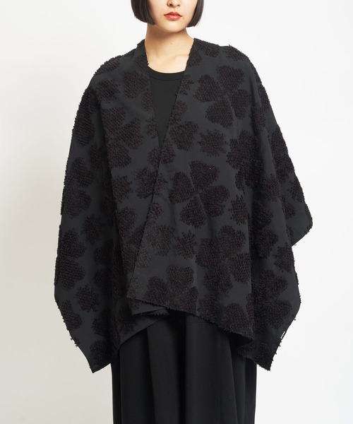 gomme（ゴム）の「4リーフクローバーストール（ストール/ショール・レディース・ブラック/グレー・FREE）」の2枚目の写真