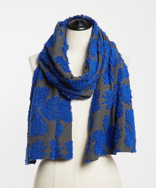 gomme（ゴム）の「4リーフクローバーストール（ストール/ショール・レディース・ブラック/グレー・FREE）」の3枚目の写真