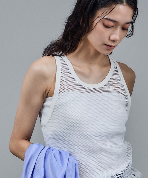 SALON adam et rope'(サロン アダム エ ロペ)の「【IRONING(アイロニング)】mesh tank top(タンクトップ・レディース・ホワイト・FREE)」の6枚目の写真