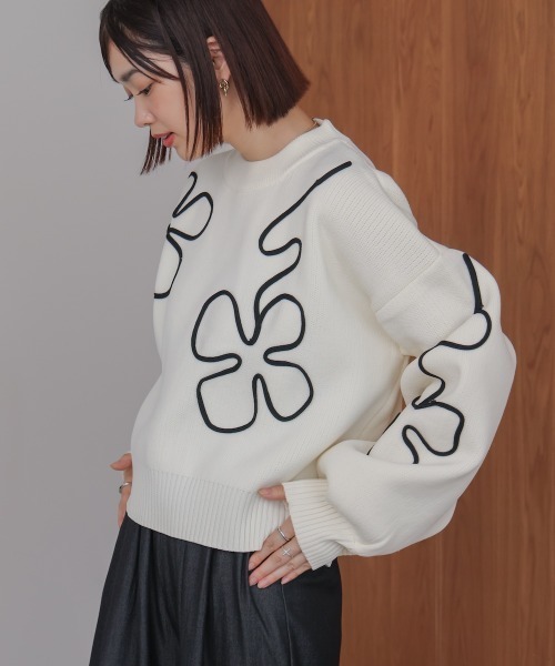 Bou Jeloud（ブージュルード）の「コード刺繍ニット（ニット/セーター・レディース・チャコールグレー/オフホワイト・38）」の2枚目の写真