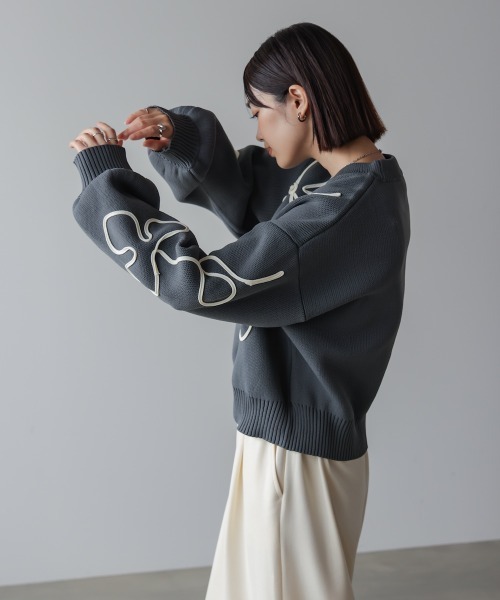 Bou Jeloud（ブージュルード）の「コード刺繍ニット（ニット/セーター・レディース・チャコールグレー/オフホワイト・38）」の20枚目の写真
